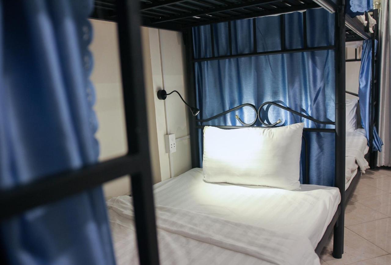 Quarto Familiar com Varanda